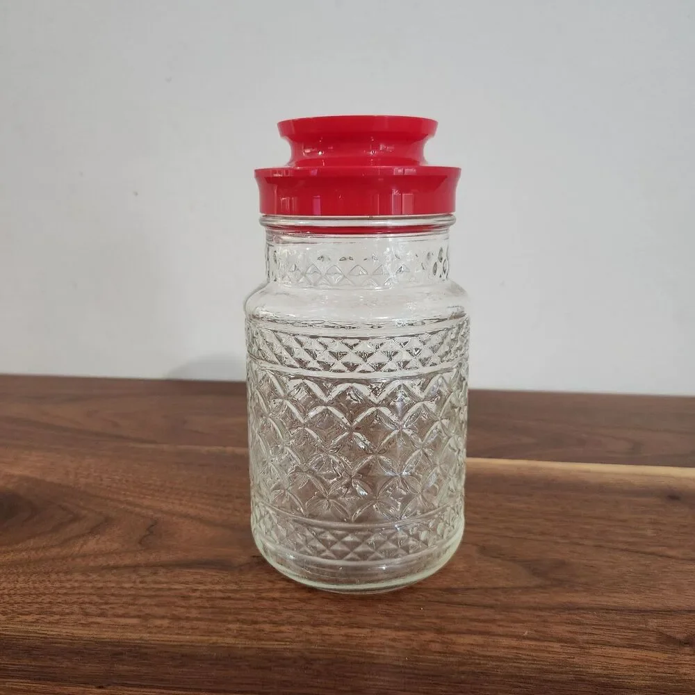 Anchor Hocking Vintage Glass Canister Jar Wexford Quilt Pattern Red Plastic Lid
